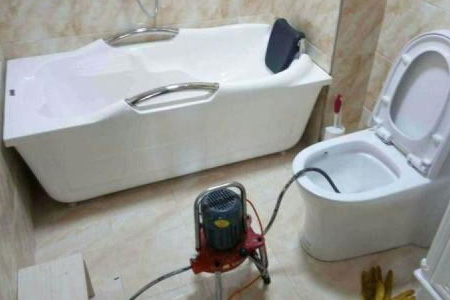 厕所疏通的价格,大东万泉次氯酸钠根管冲洗-水槽水管漏水维修